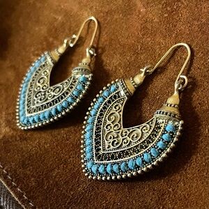 ✨Sundance Harlow Earrings